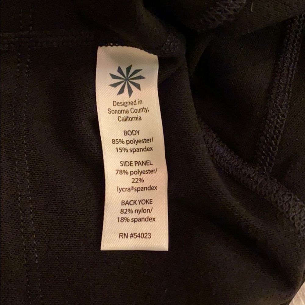Like NEW! Athleta Traverse Frost Tights - Picture 10 of 10